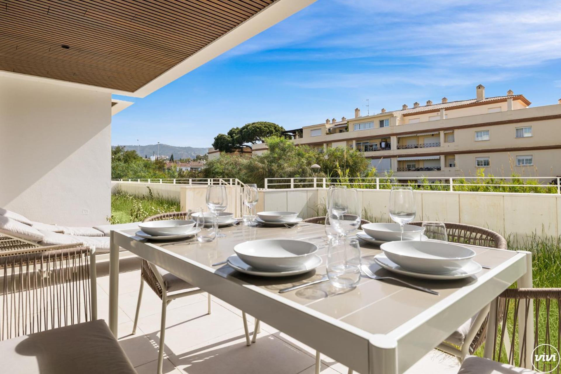 Appartement Vivi Homes - Cosy Pool, Gym &