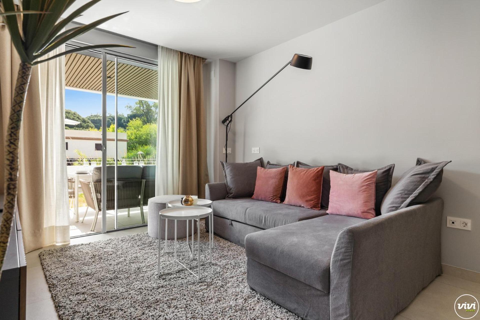 Appartement Vivi Homes - Cosy Pool, Gym & *