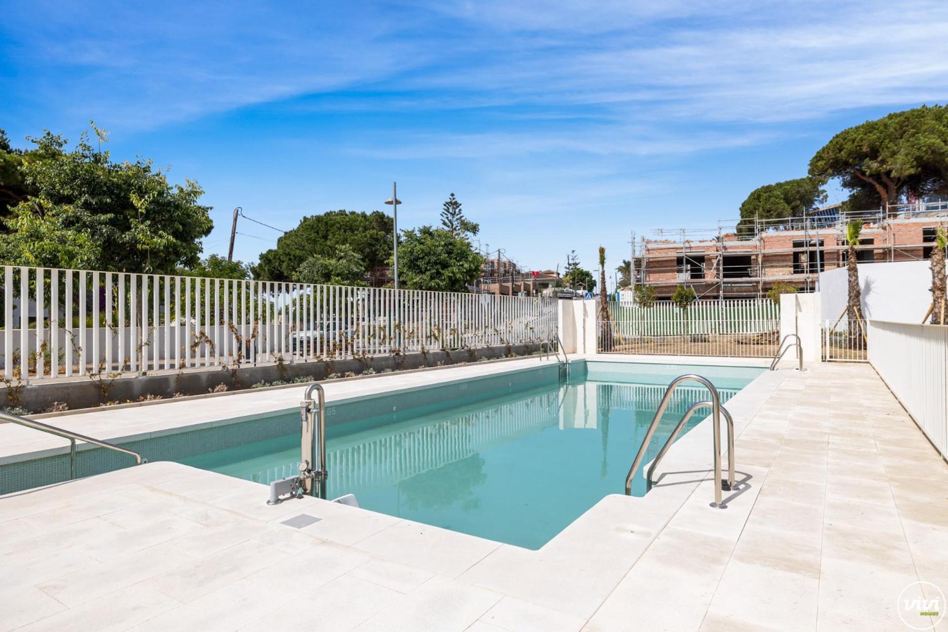 Vivi Homes - Cosy Pool, Gym & Appartement *